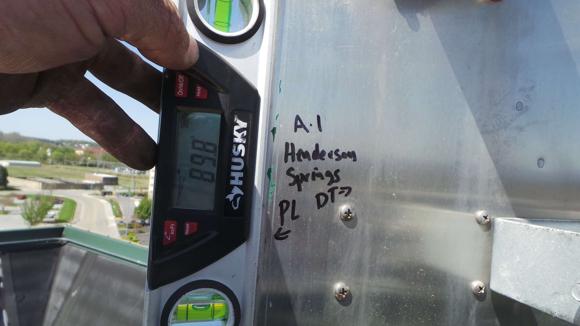 Digital level reading documented on the Henderson Springs A1 antenna